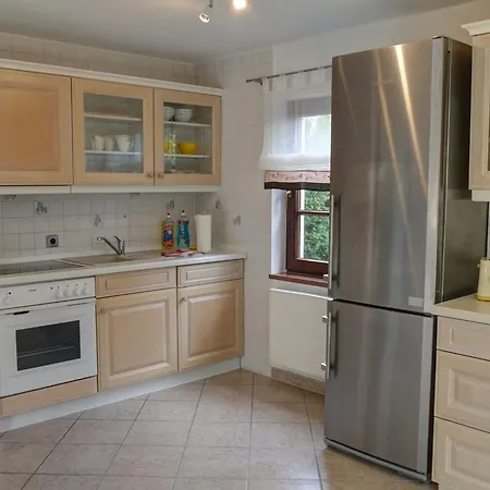 Haus Sonnenschein 公寓 *